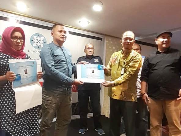 26 Wartawan PWI Riau Terima Sertifikat UKW, Zulmansyah: Semoga SKK Migas Tidak Pernah Bosan Bantu PWI