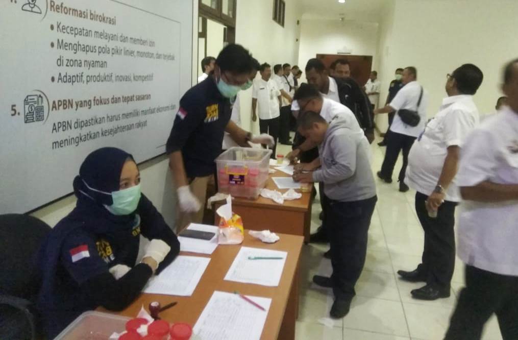 Ratusan ASN Pemprov Kembali Janlani Tes Urin