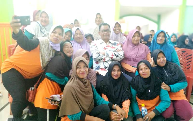 Bertemu Pasukan Orange, Bupati Suyatno Datangi Kantor DLH Rohil