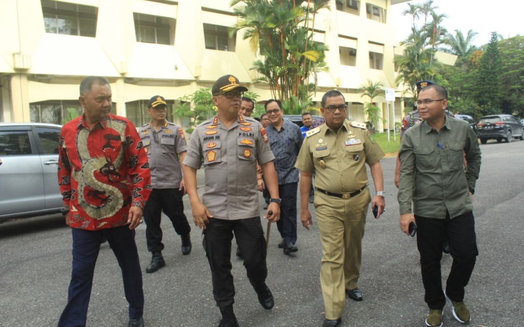 Pemprov Berupaya Meminimalisir Karhutla Bersama Stakeholder Terkait