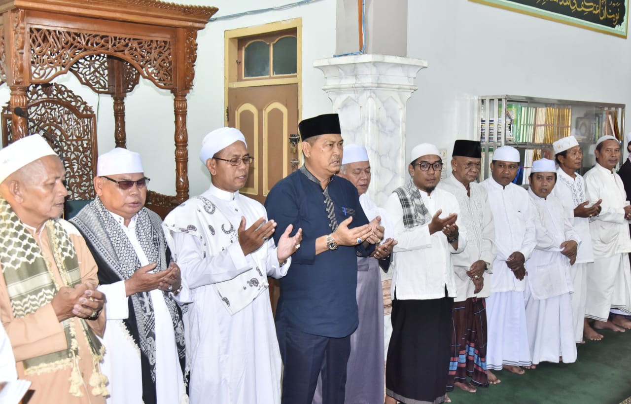 Wabup hadiri Isra Miraj 1441 H di Mesjid Besar Darel Hikmah Sampaikan ke Masyarakat Antisipasi Kemarau Panjang