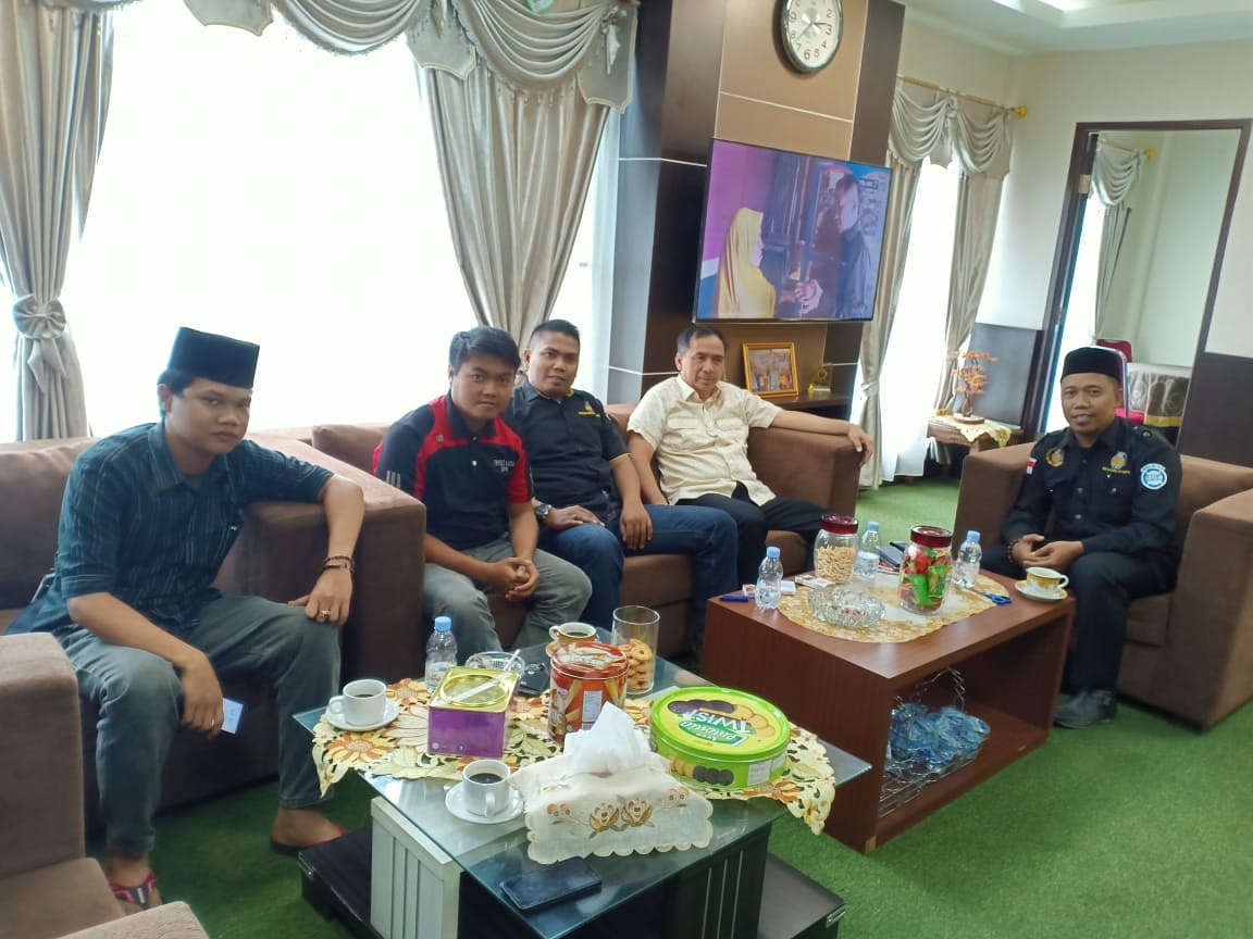 Ketua DPC Granat Inhil Bersilahturahmi dengan Ketua DPRD Inhil