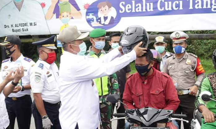 Bupati Siak Alfedri Resmi Meluncurkan Kawasan Tertib Protokol Covid-19