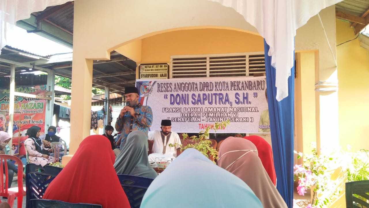 Lagi-lagi, Masalah Bansos dan Tagihan Listrik Jadi Aspirasi Warga di Reses Doni  Saputra