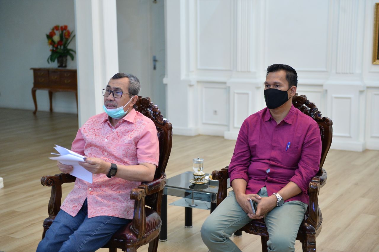 Resmikan Listrik Desa,Â Gubri Harap Kesejahteraan Masyarakat Lebih Meningkat