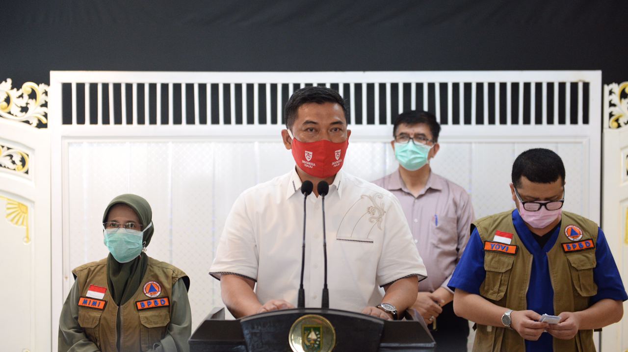 Pasca Penutupan Lima Kantor Dinas, Pemprov Riau Masif Lakukan Swab 