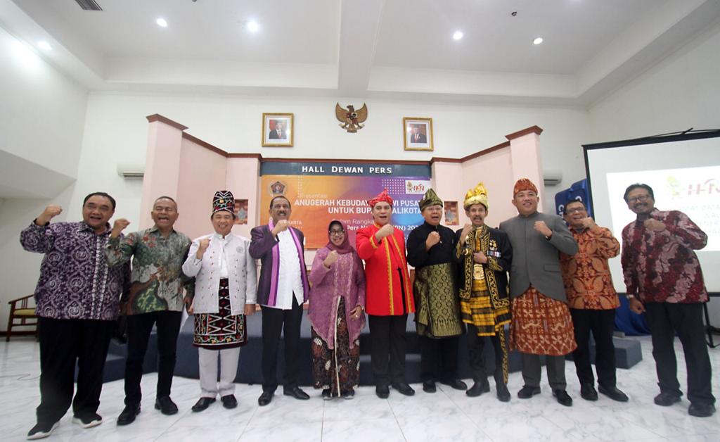 PWI Pusat Undang Bupati/Walikota Pada Anugerah Kebudayaan HPN 2021