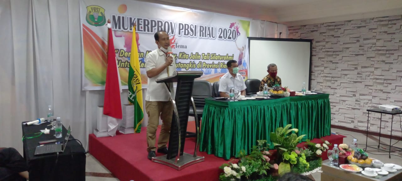 Dukung Penuh Perkembangan Bulutangkis Riau, Ini Pesan Kadispora Pada Pengprov PBSI