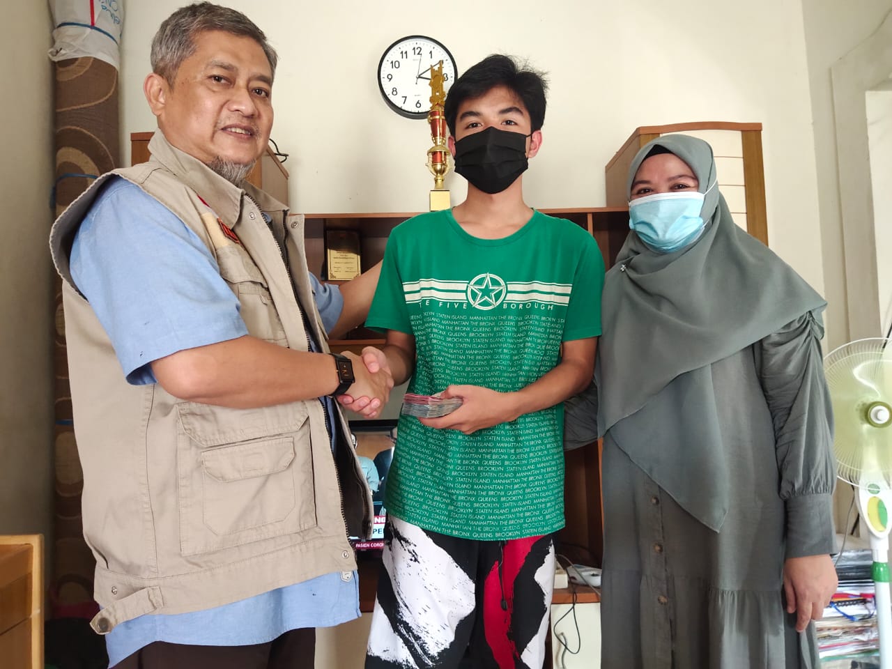 RCI Santuni Ahli Waris Almarhum Moralis di Kediamannya