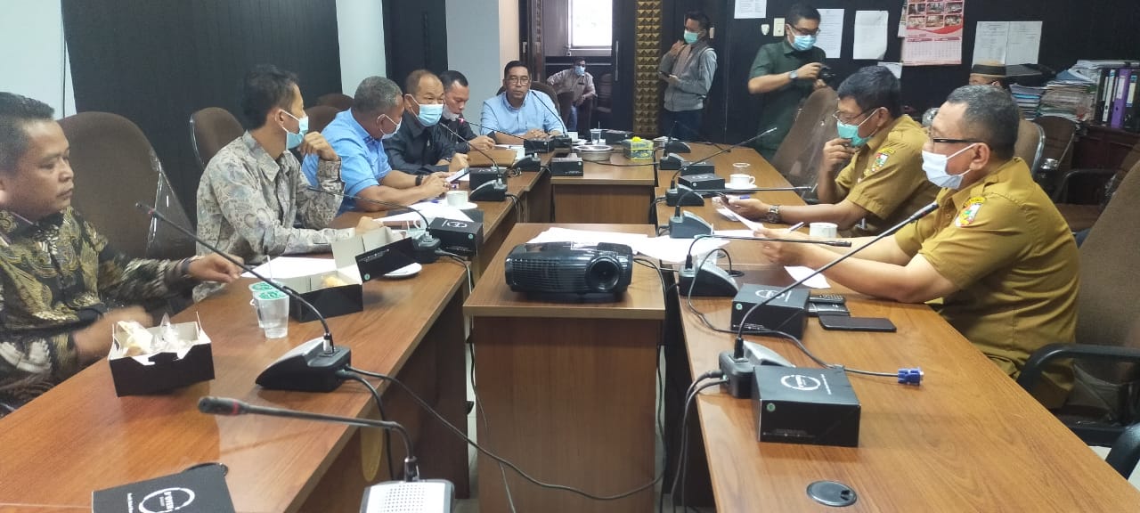 Tumpukan Sampah Hiasi Pekanbaru, Komisi IV Undang DLHK Gelar Hearing