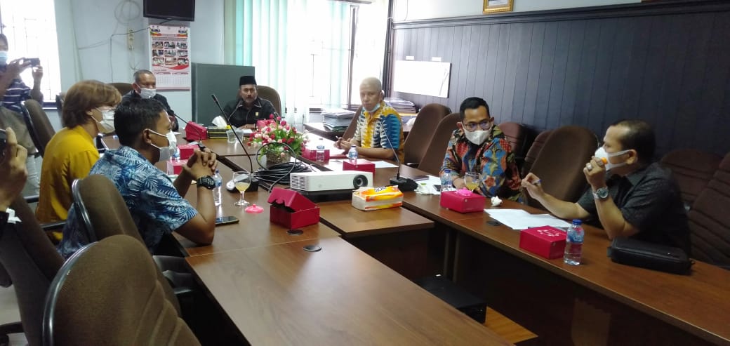 Bahas Pajak Retribusi Parkir, Komisi II DPRD Pekanbaru Gelar Hearing