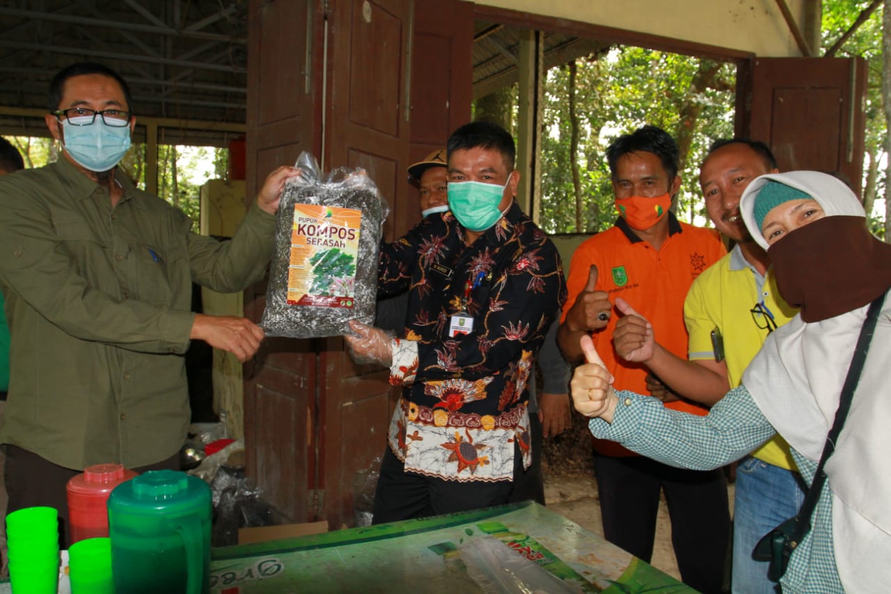 Kadis LHK Riau Ingin Pengelolaan Kompos Libatkan Masyarakat