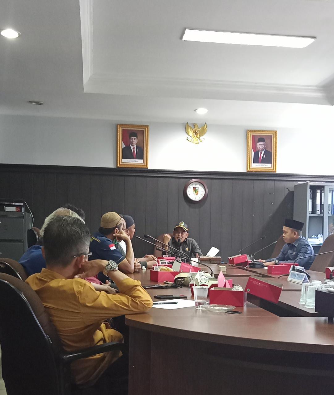 Fasum Pasar Bawah Banyak Beralih Fungsi, Pedagang Mengadu ke DPRD