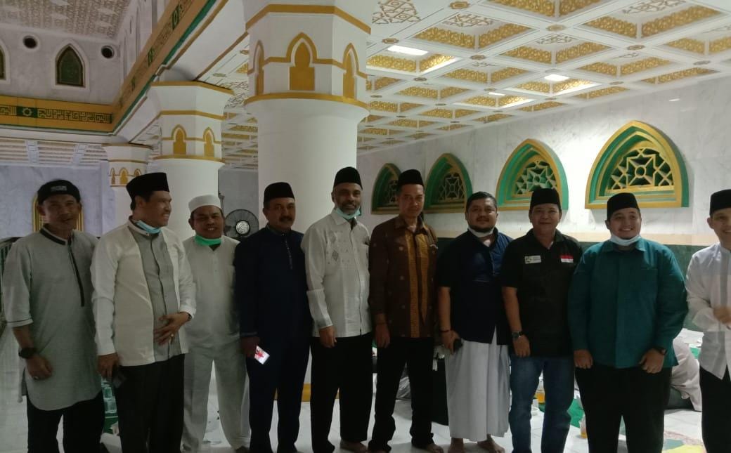 Ikatan Putera Pekanbaru dan DPMR Gelar Buka Bersama dan Beri Santunan untuk Anak Yatim