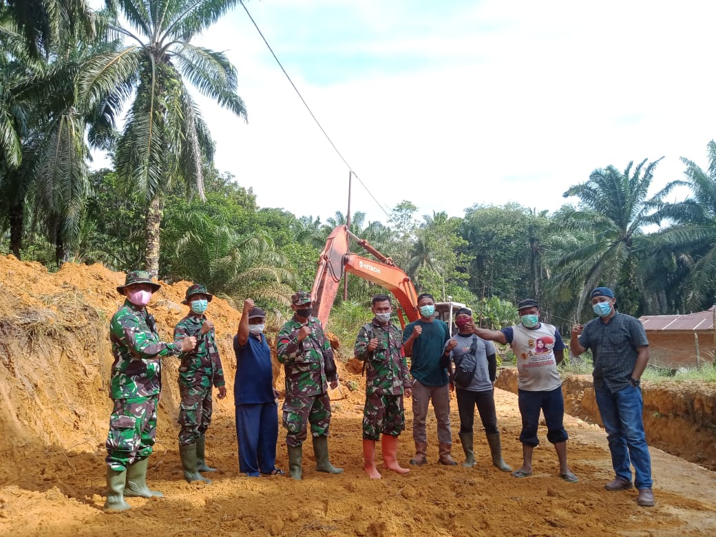 Babinsa Koramil 03/Bgs Kembali Apresiasi Pencapaian Giat TMMD ke-111