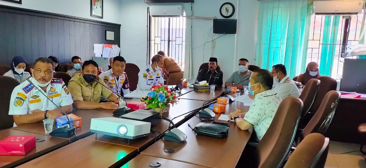 Diundang Hearing Komisi II, Kadishub Paparkan Pengelolaan Perparkiran di Pekanbaru