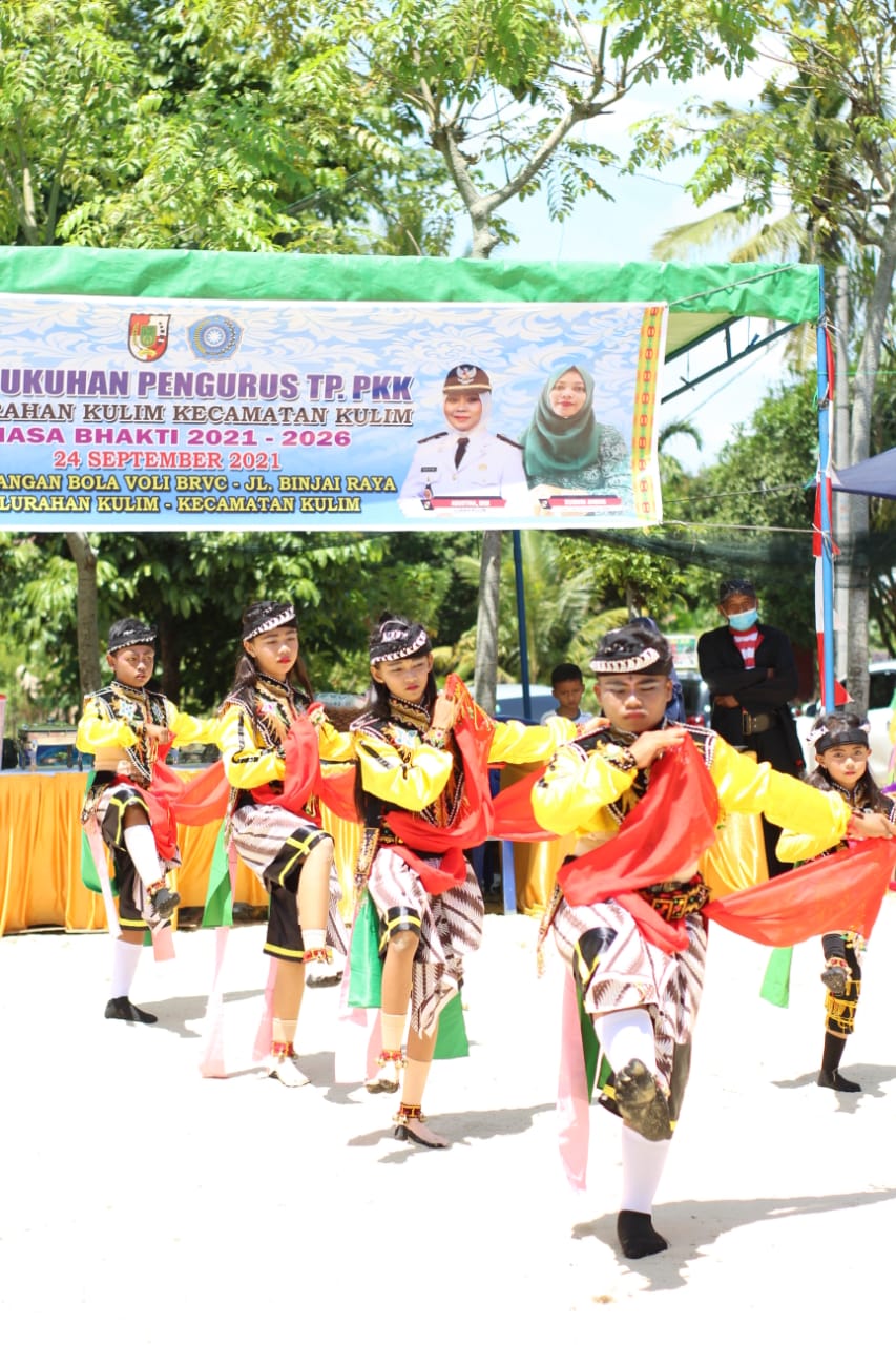 Camat Kulim Janji Perhatikan Kesenian Tradisional di Kelurahan Kulim 