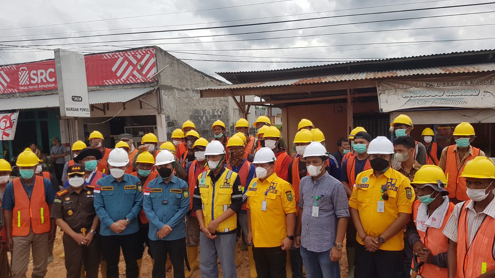 Gubernur Syamsuar dan Kajati Tinjau Program Padat Karya di Dumai