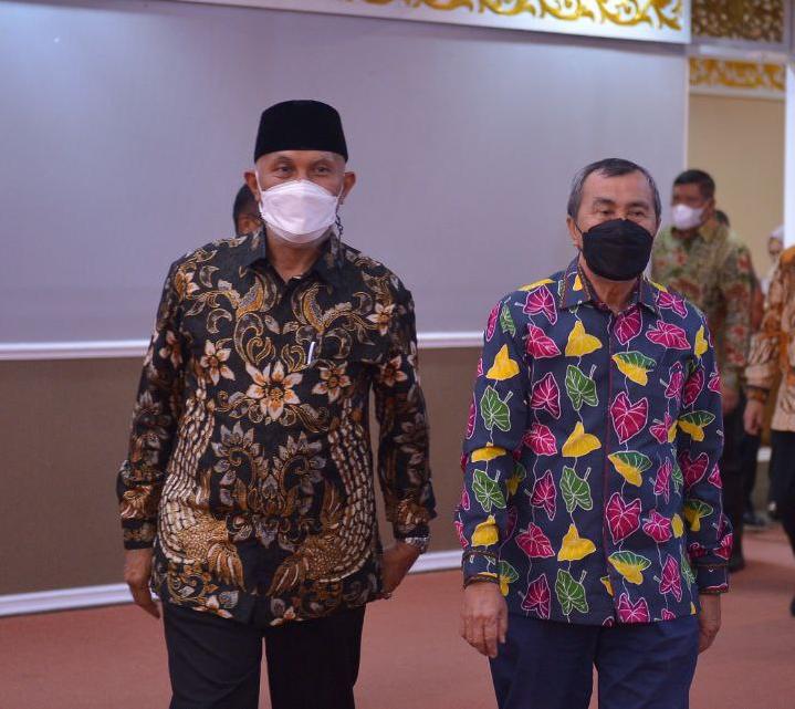 Dua Gubernur, Syamsuar dan Mahyeldi Berbagi Kisah Hidup.  Begini Ceritanya