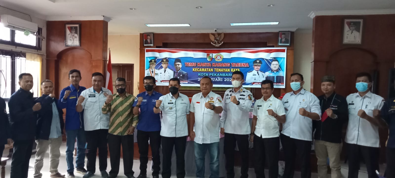Terpilih Secara Aklamasi, Muklis Pimpin Karang Taruna Tenayan Raya