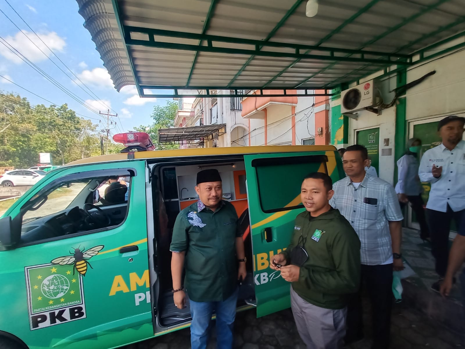 PKB Sediakan  Bus dan Ambulan Gratis Untuk Masyarakat Riau