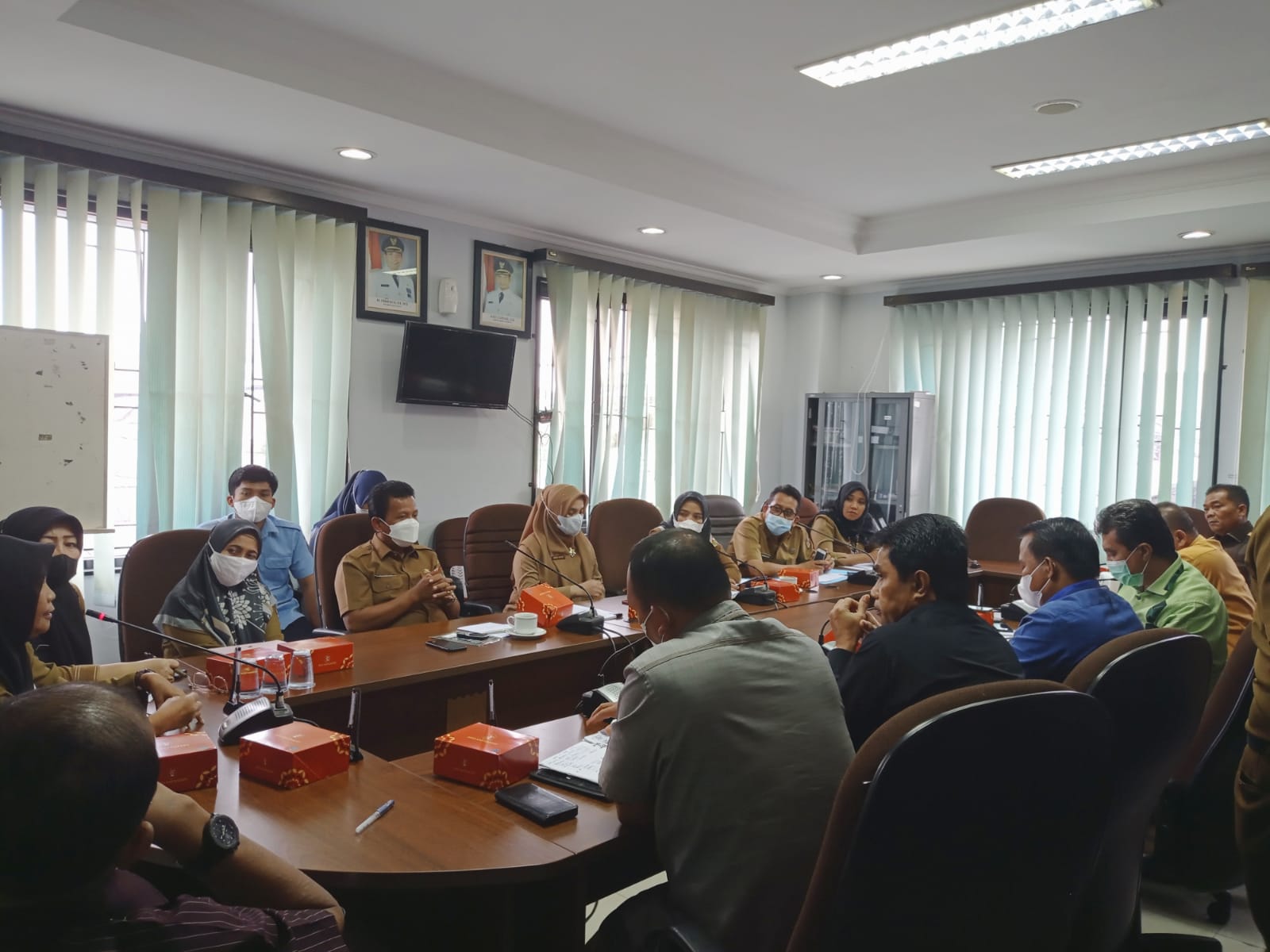 Hearing dengan Dinas Sosial, Komisi III DPRD Pekanbaru Pertanyaan Data PKH