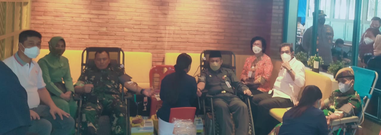 Relawan Peduli Covid-19 Gagas Gerakan 4000 Kantong Darah Ramadan 