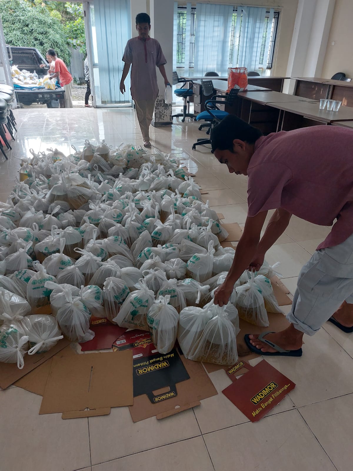 Rp 5.000 per Liter, PWI-SMSI Riau Gelar Pasar Murah 1 Ton Migor Curah