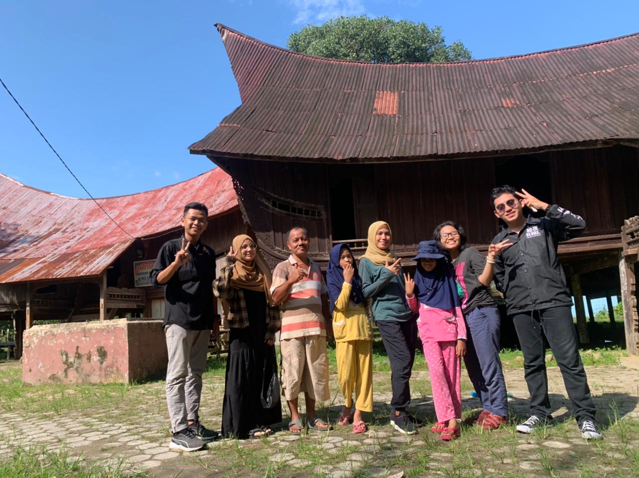 24 Jam Rumah Sunting Jelajahi Budaya Pulau Belimbing 