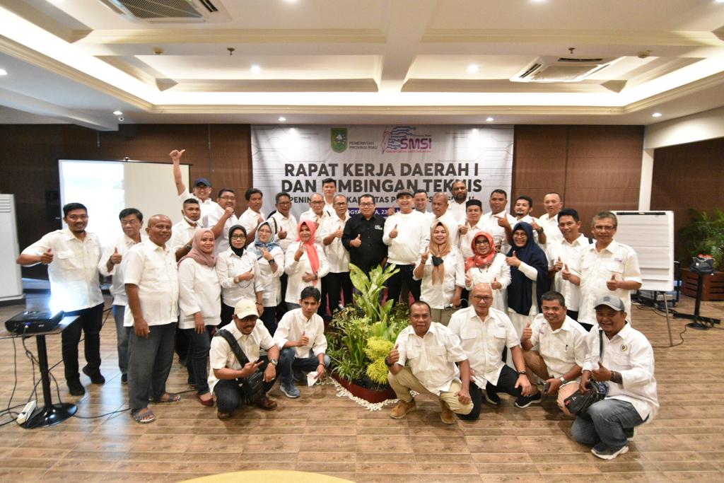 Ketum SMSI Buka Rakerda dan Bimtek Peningkatan Kapasitas Pengurus Riau