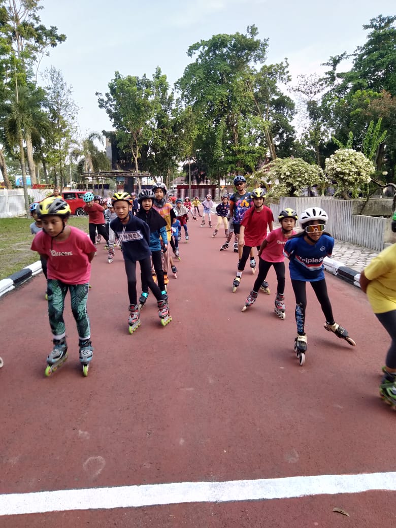 Klub Sepatu Roda Bina Muda Pekanbaru Optimis Raih Juara Umum
