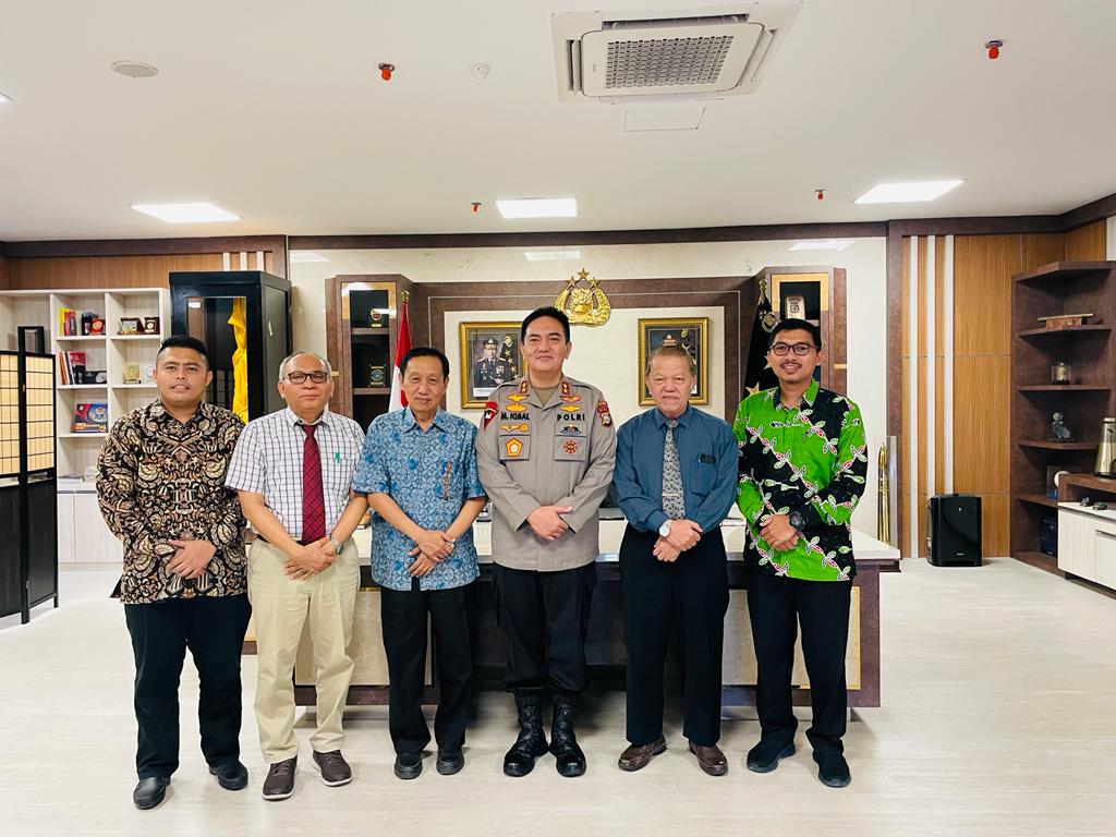 UIR Beserta POLDA Riau Jalin Sinergitas Pengembangan Tri Dharma Perguruan Tinggi