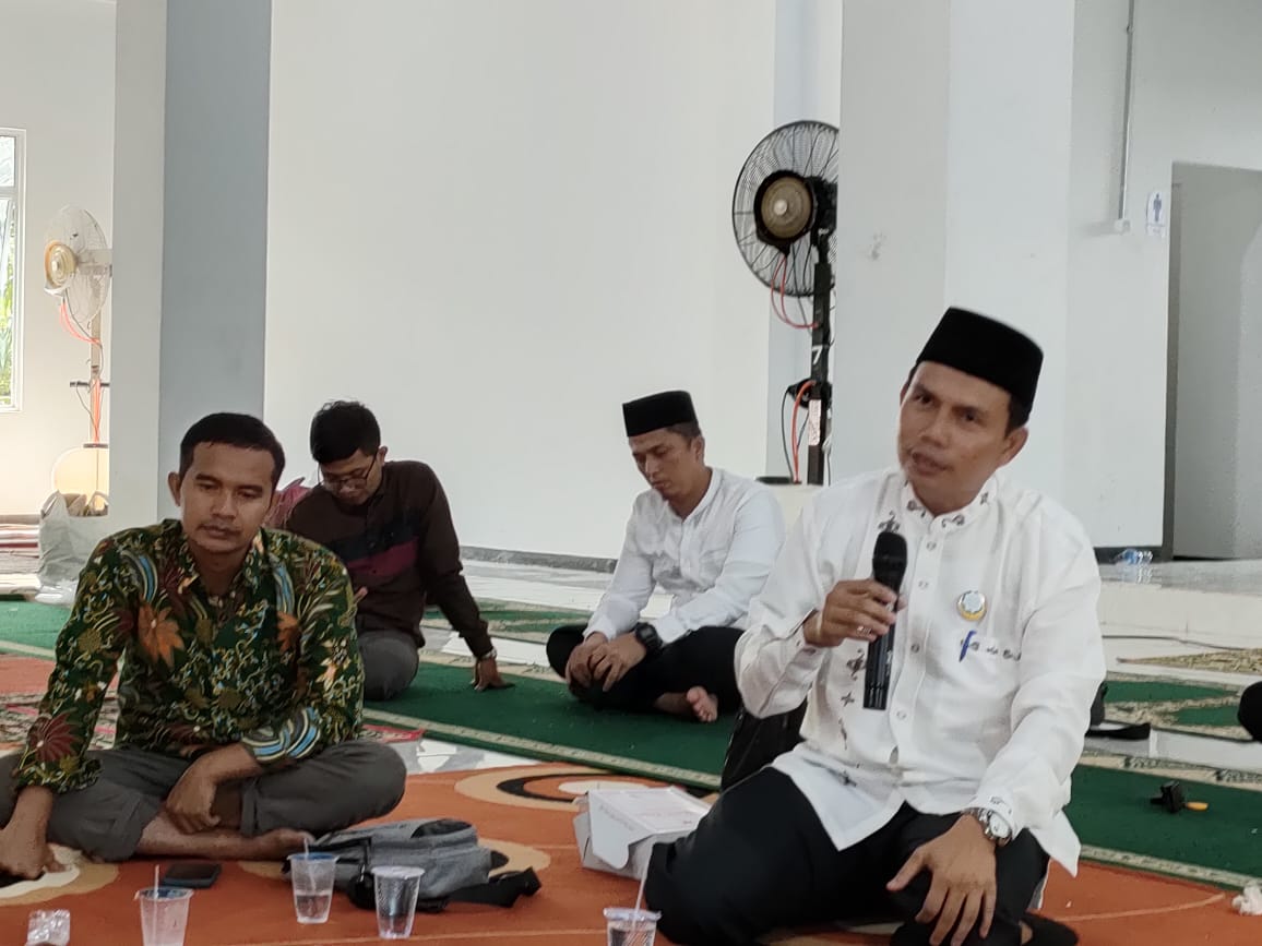 Ketua DDII Pusat dan Husnu Abadi Bahas 