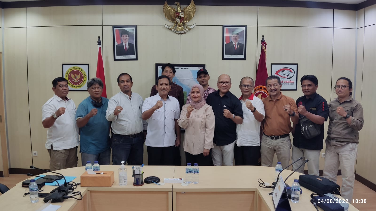 Kabinda Riau Ajak Pers Perangi Hoax dan Edukasi Masyarakat Pentingnya Vaksin Booster
