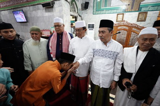 Gubri Lakukan Safari Subuh di Masjid Agung Al-Huda Tembilahan 
