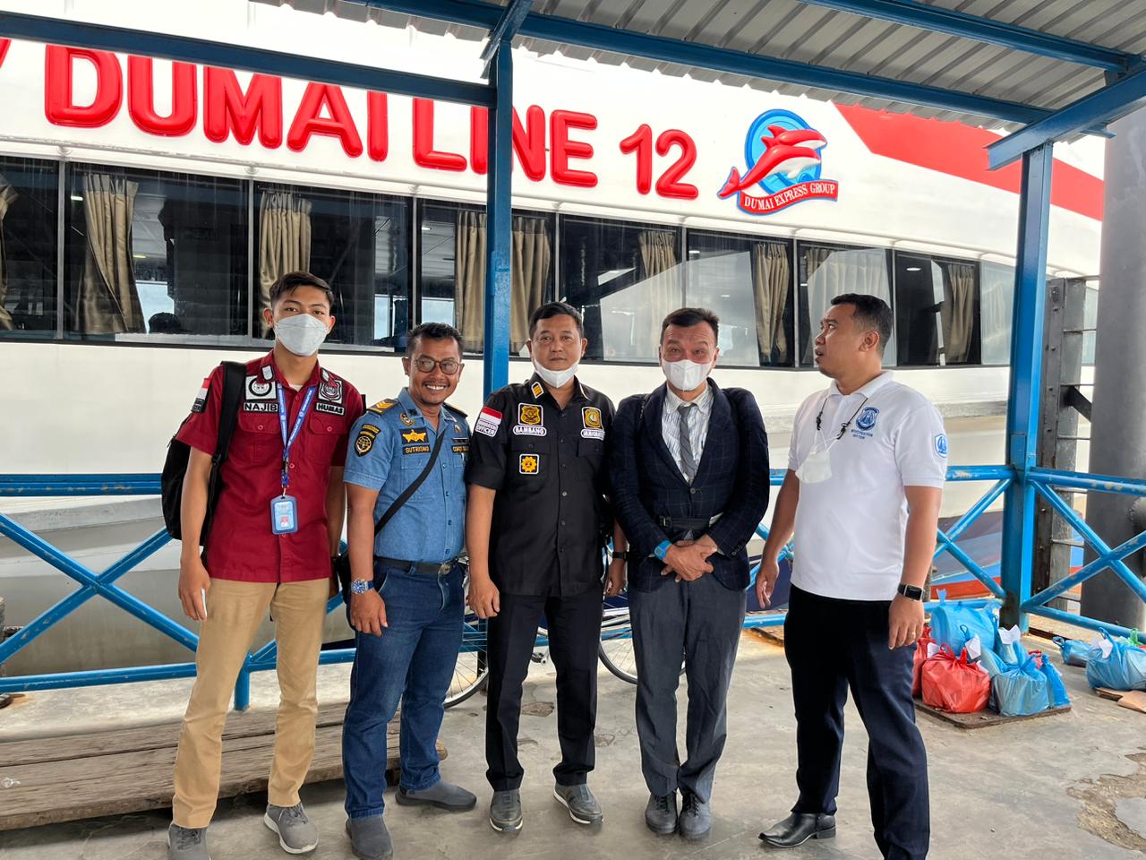 Salahi Izin Tinggal, Kemenkumham Riau Kembali Deportasi WN Asal Singapura