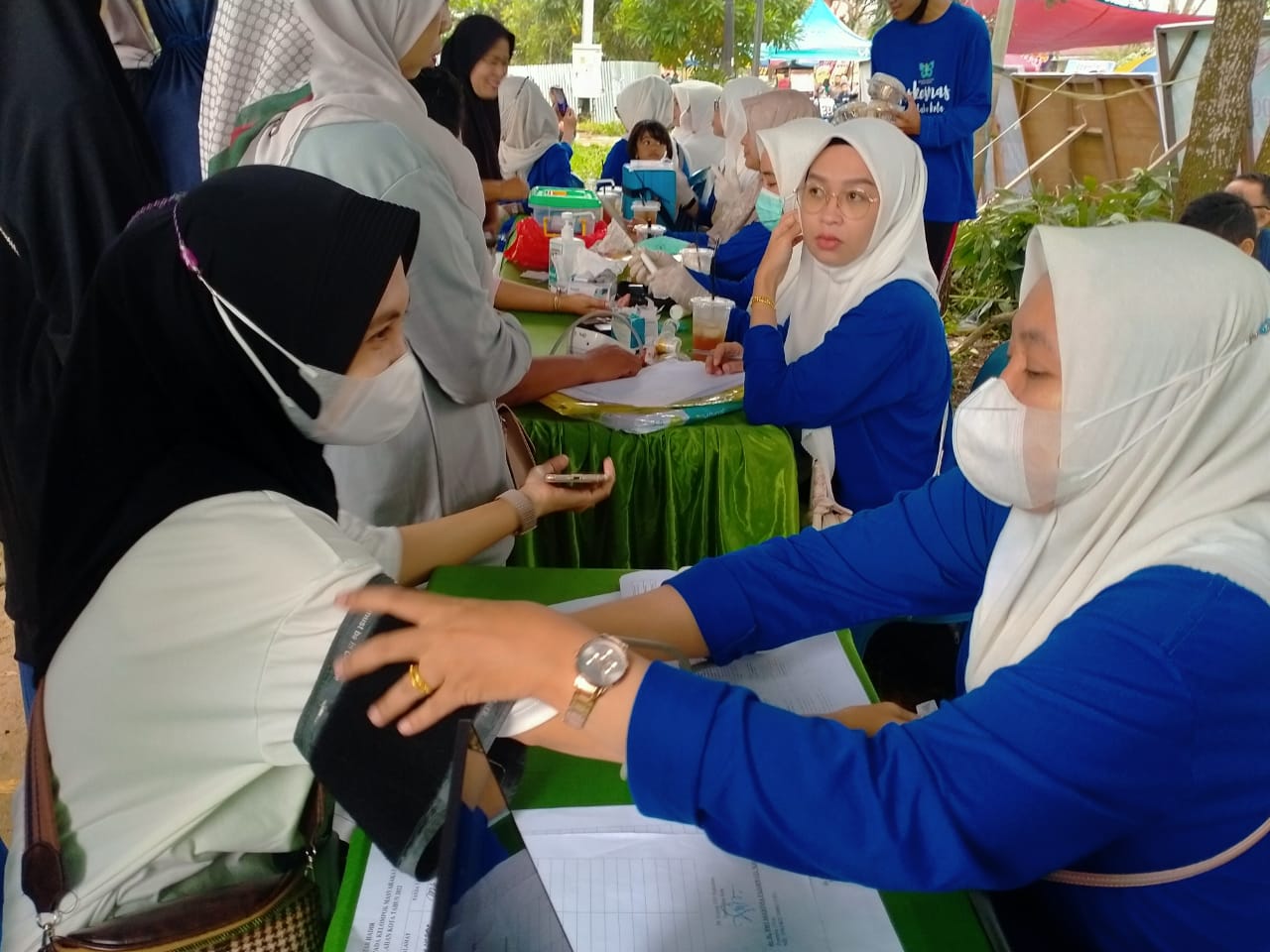 Peringatan HKN ke-58, Dinkes Inhil Gelar Pemeriksaan Kesehatan Gratis kepada Masyarakat
