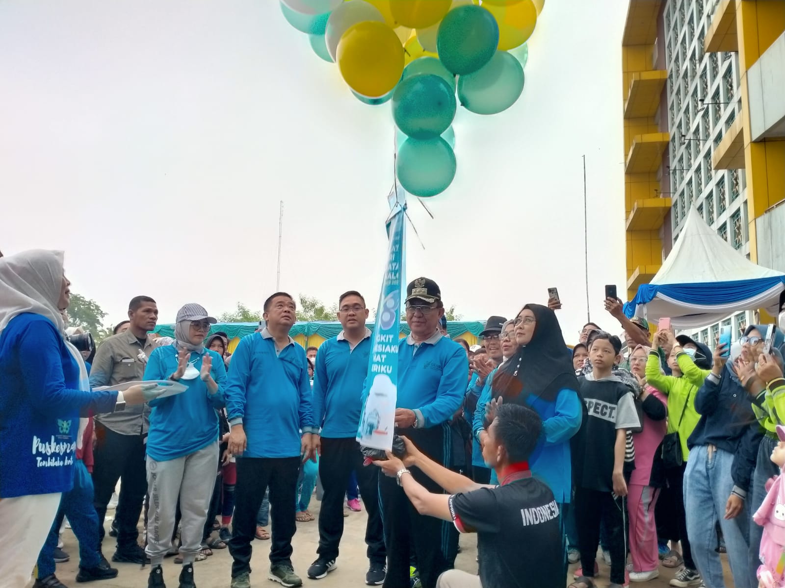 Momentum Hari Kesehatan Nasional ke-58, Dinkes Inhil Gelar Jalan Santai