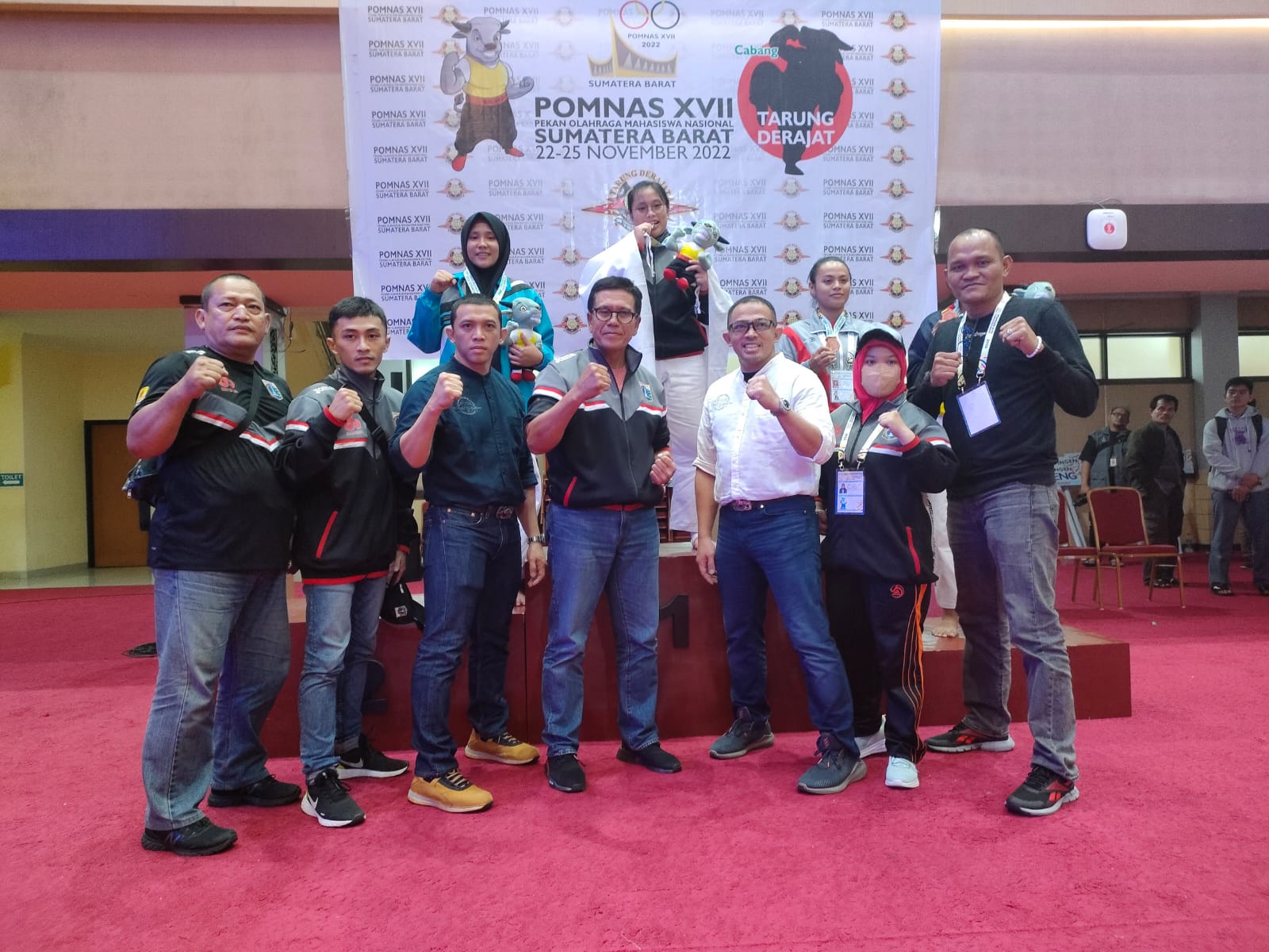 Pomnas XVII di Padang, Riau Raih 3 Medali  dari Tarung Derajat