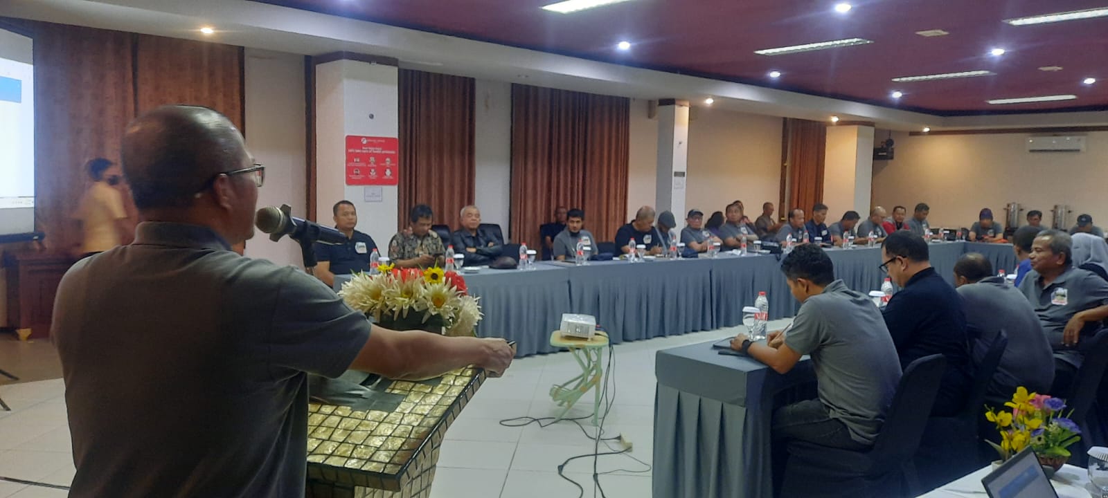 Waketum SMSI Buka Workshop Tehnik Menulis Feature Pariwisata,  Asro : Menulis Itu Perlu Rasa