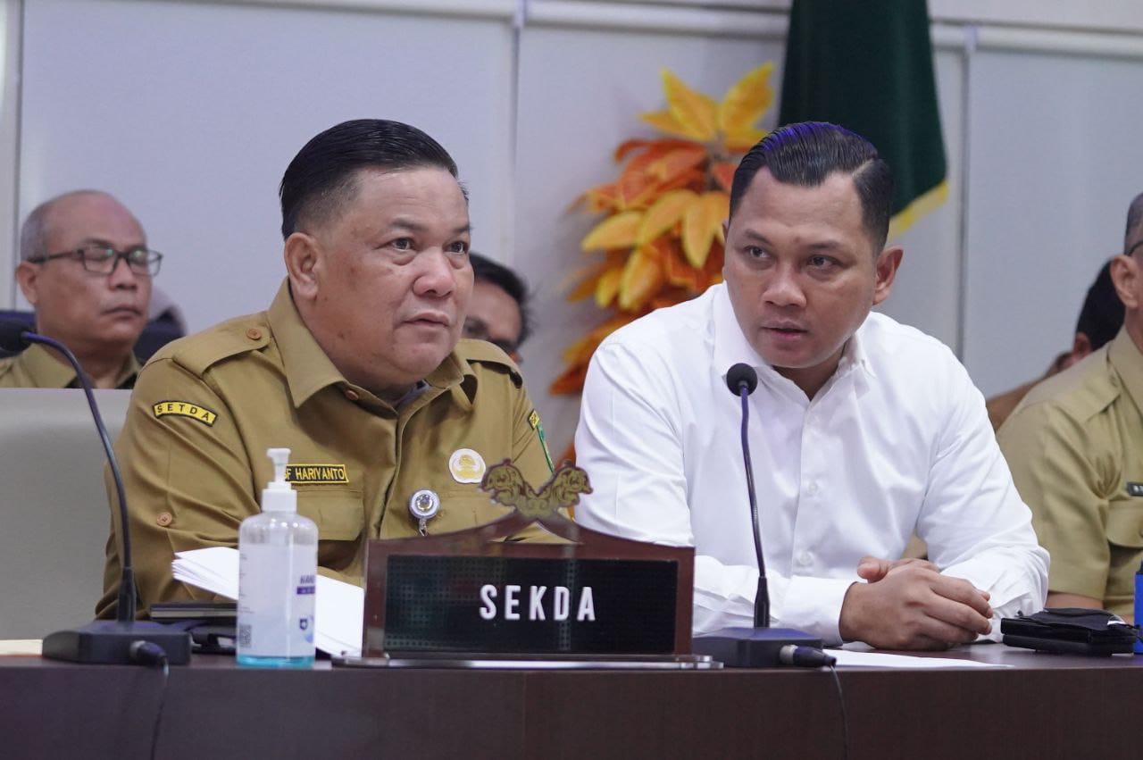 Sekdaprov Riau Ikuti Rakor Pengendalian Inflasi Bersama Mendagri