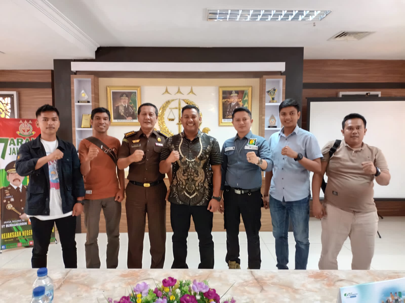PWI Pokja Pekanbaru Audiensi dengan Plt Kajari, Martinus : PWI Is The Best