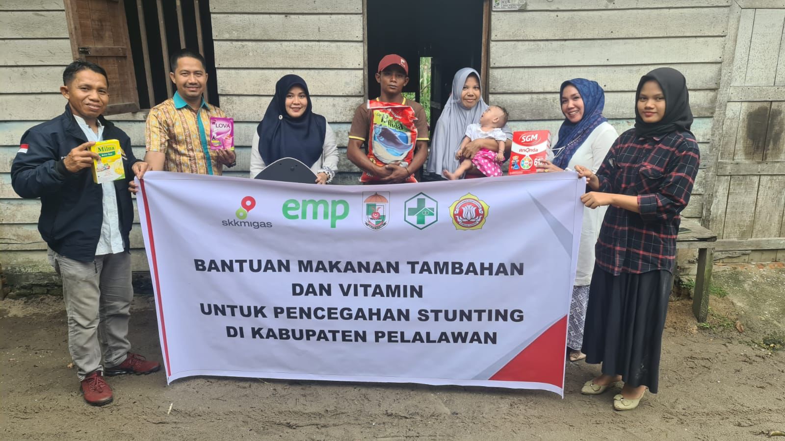 EMP Bentu Ltd Salurkan Sembako dan Vitamin ke Puskesmas untuk Turunkan Stunting