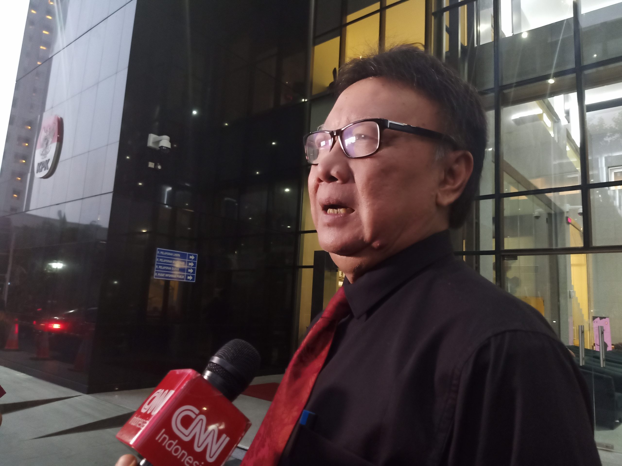 Tjahjo Kumolo Minta Maaf Soal Film Ilegal dan Siap Bayar