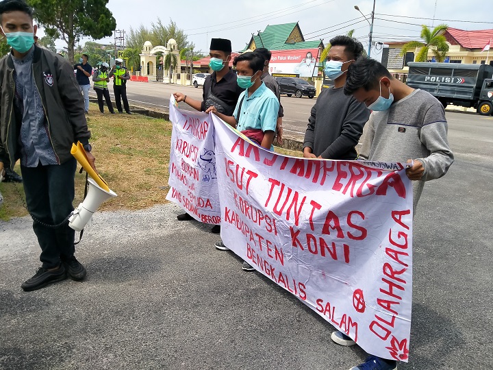 Mahasiswa Desak Kejari Usut Tuntas Dugaan Korupsi KONI Bengkalis