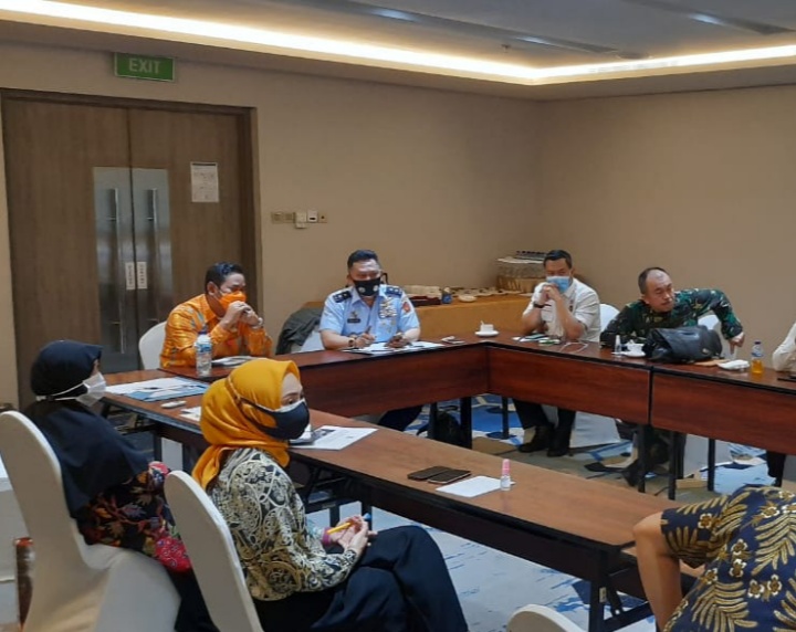 Kemenko Polhukam Dorong SAKIP Pemprov Riau Naik Satu Digit Lagi