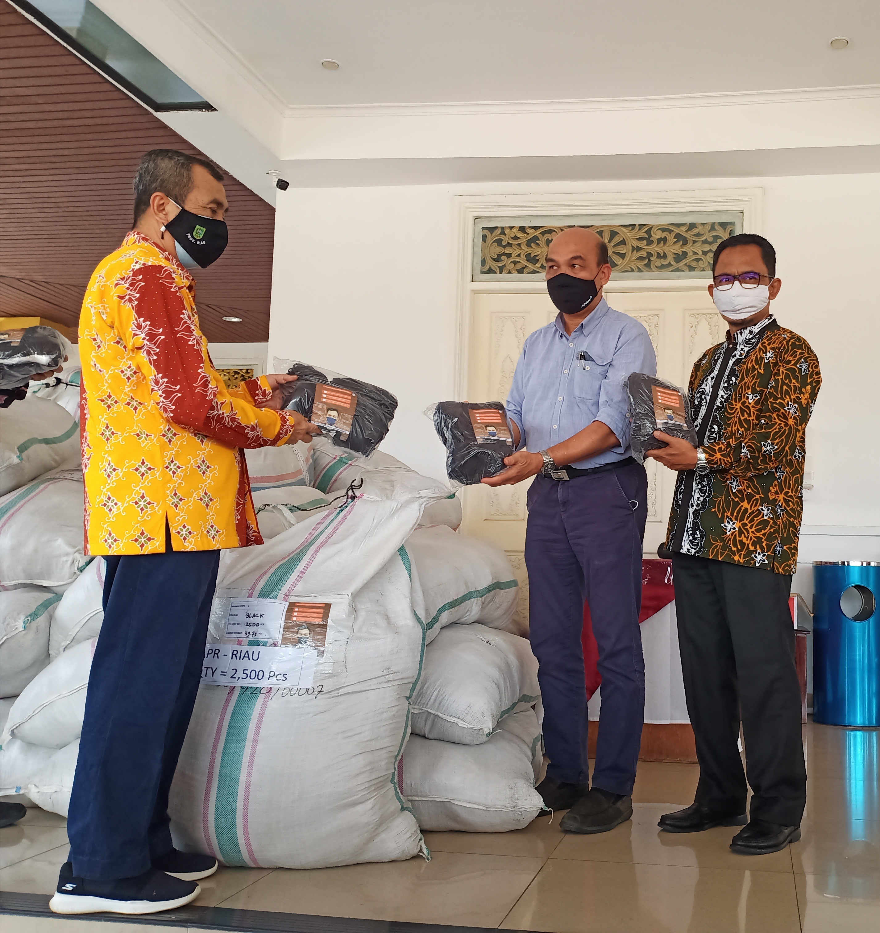 Cegah Covid-19, PT RAPP Sudah Sumbang  400 Ribu Masker untuk Masyarakat Riau
