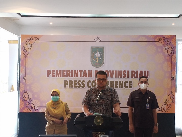 Gubri Positif Covid-19, Keluhkan tak Enak Badan Usai Acara di DPRD Riau
