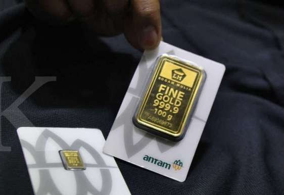 Duh ! Sepekan Harga Emas Antam Turun Rp 13.000