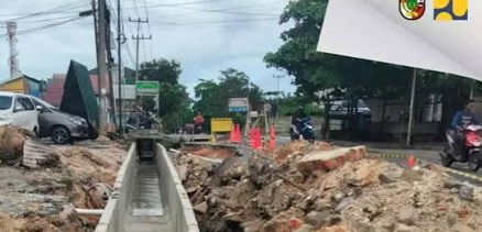 Pemko Gesa Perbaikan Jalan Lobak yang Amblas
